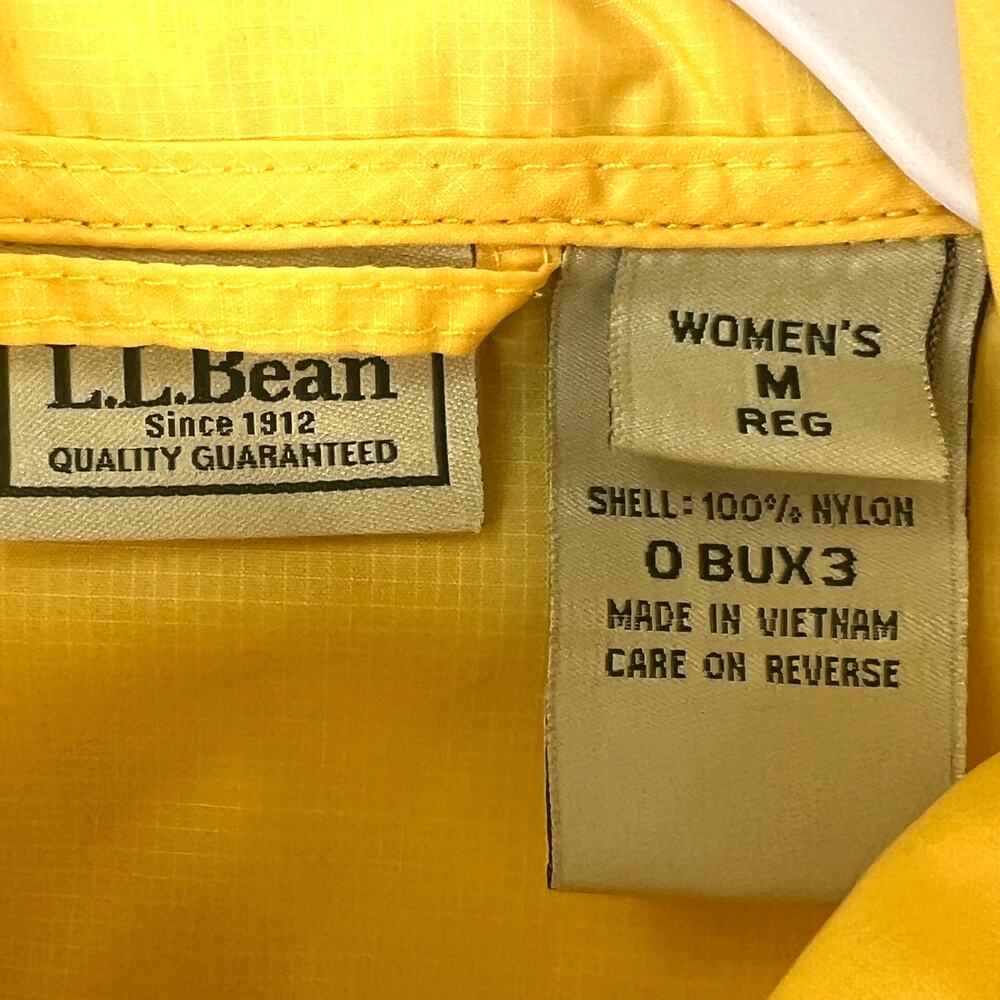 L.L.‎ Bean Yellow Nylon Windbreaker Jacket Women M Reg Lightweight Stowaway Hood - Picture 2 of 8